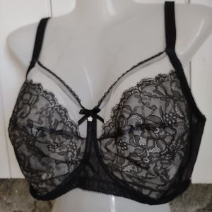 Wacoal Goth Retro Chic Sheer Floral Lace Black White Charm Wire-Free Bra 40DD
